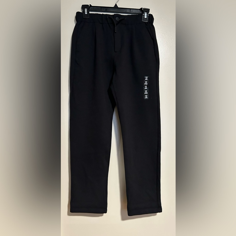 ZARA Black Pants size  YEARS. 11-12 152cm